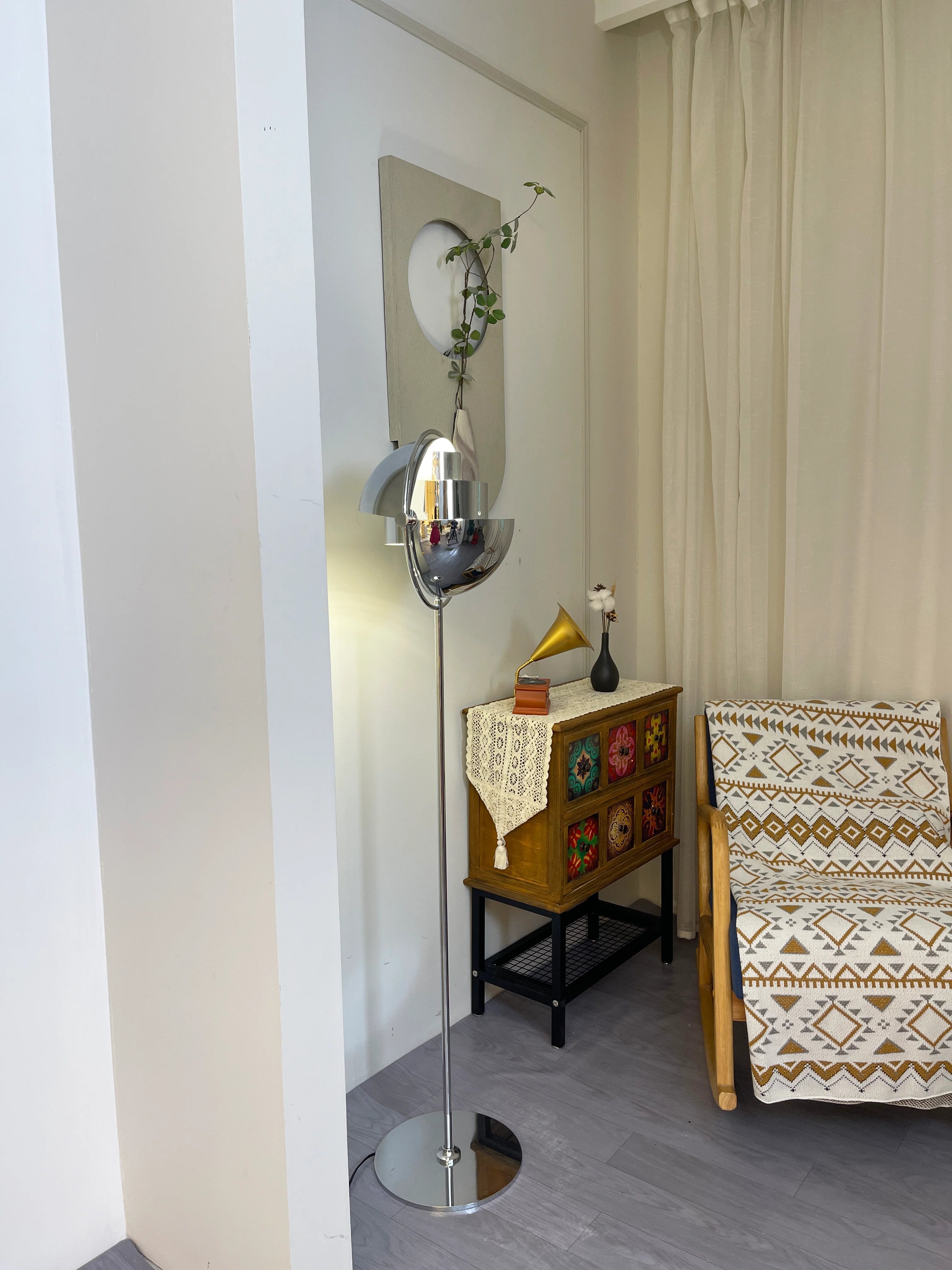 Rotating Ball Floor Lamp