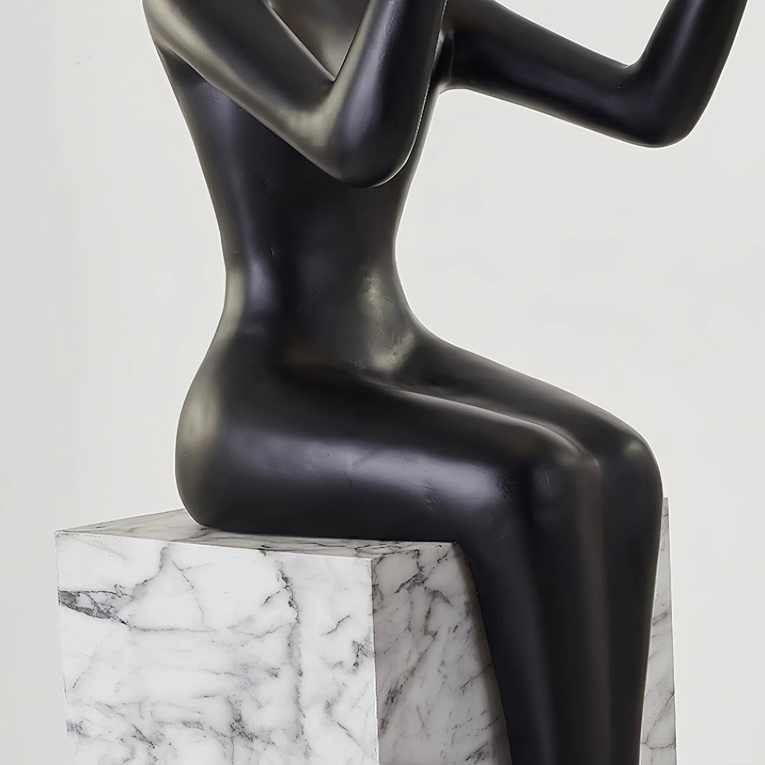 Sitting Sculpture Floor Lamp