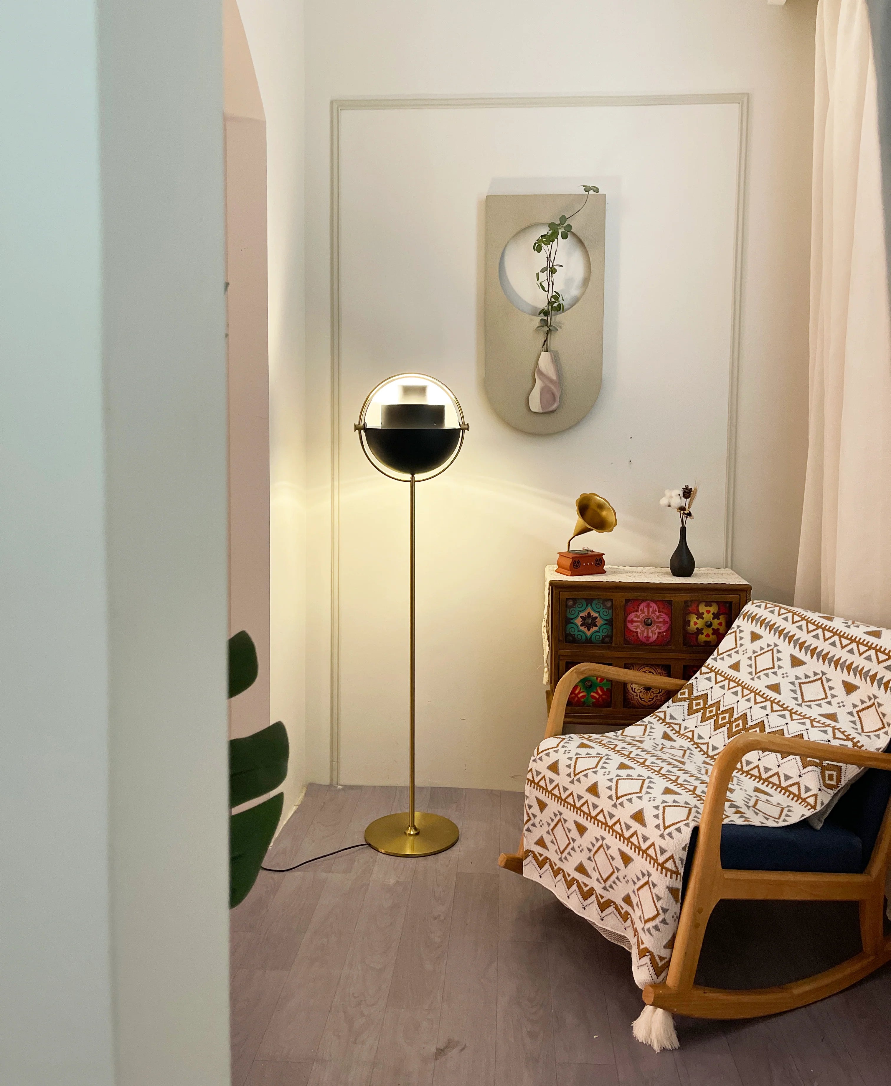 Rotating Ball Floor Lamp