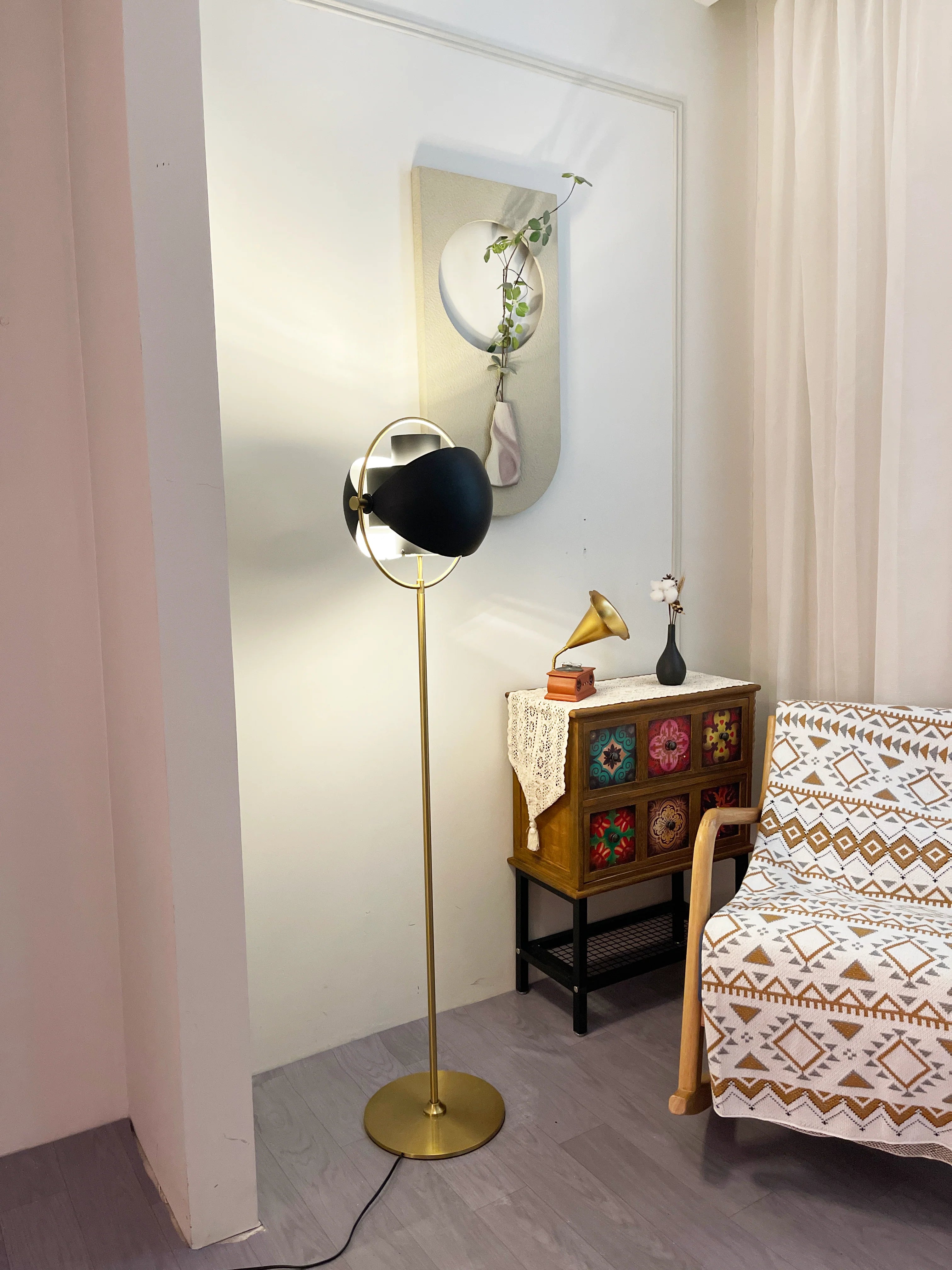 Rotating Ball Floor Lamp