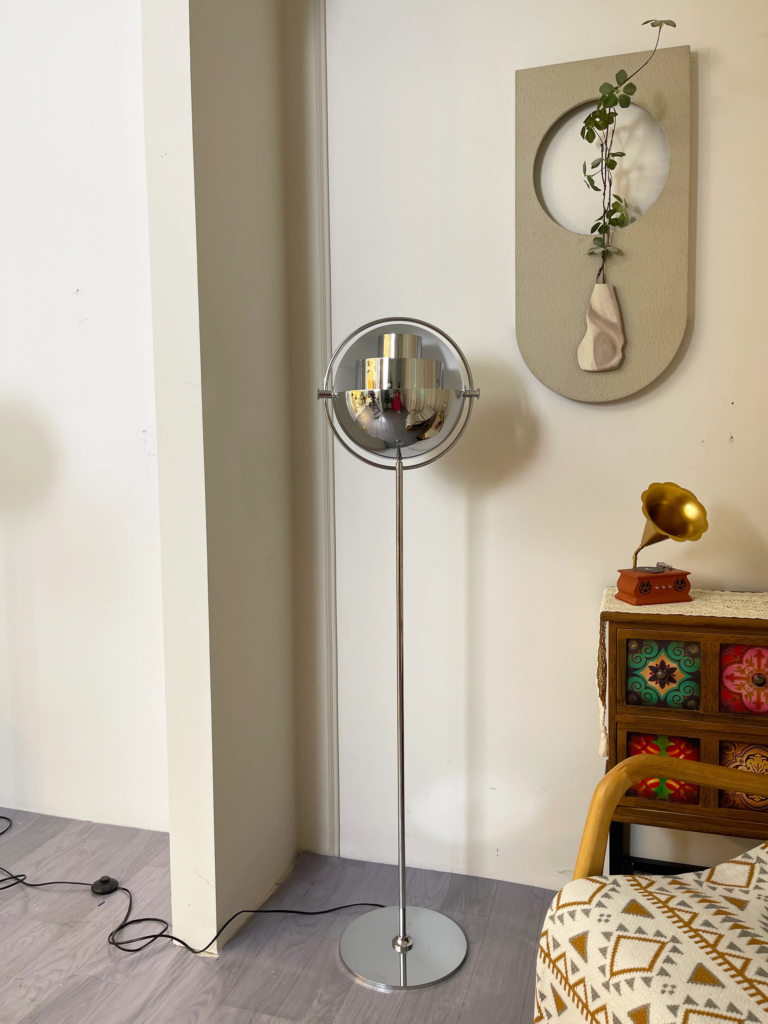 Rotating Ball Floor Lamp